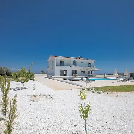 Amazing On Protaras With Private Pool Protaras 1586 וילה פאראלימני